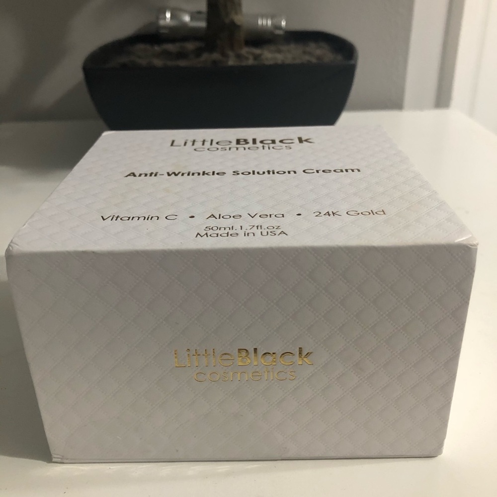 🆕 LittleBlack cosmetics skincare - Picture 6 of 6